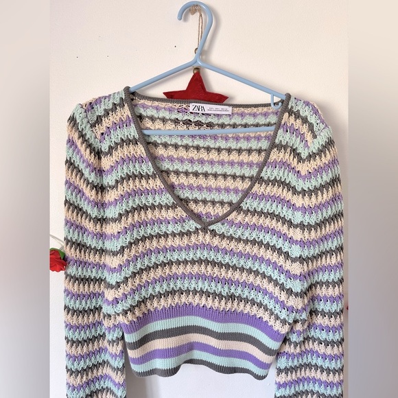 Zara Geometric Stripped knitted crop sweater top L - Picture 8 of 8